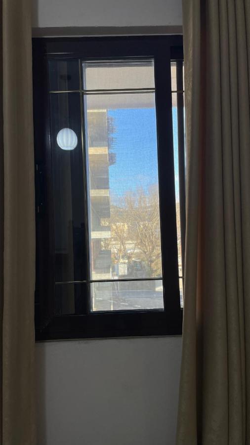 vila Osmenaj rent room Vlore Bagian luar foto