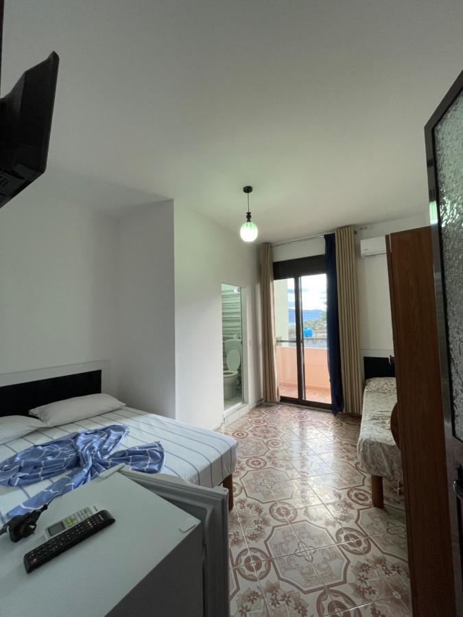 vila Osmenaj rent room Vlore Bagian luar foto