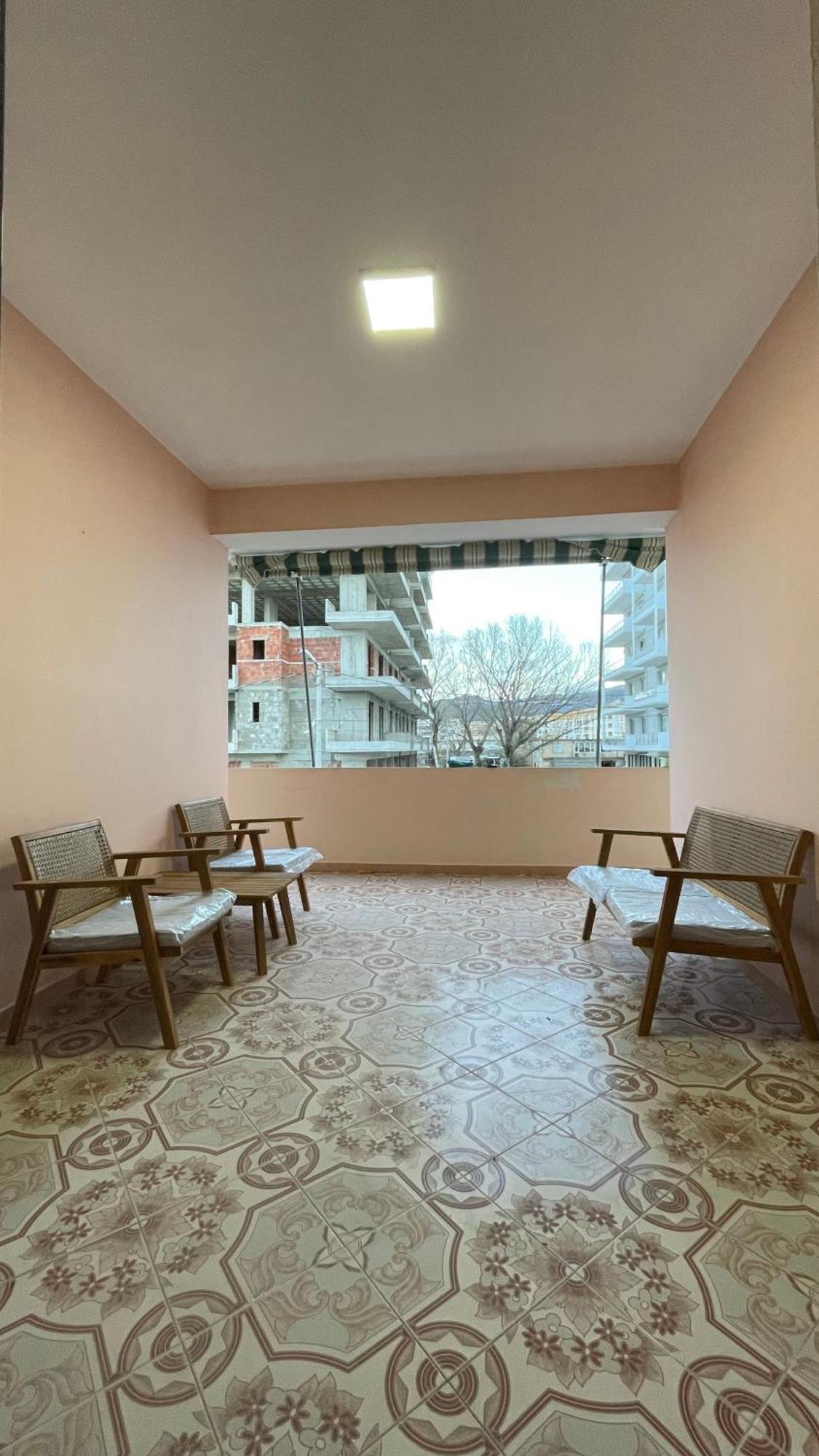 vila Osmenaj rent room Vlore Bagian luar foto