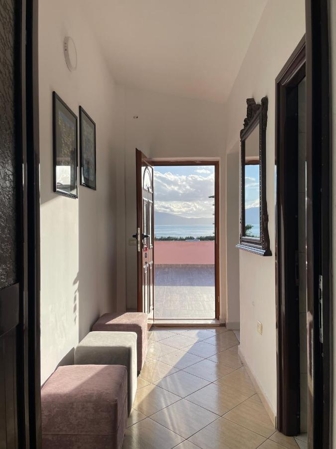 vila Osmenaj rent room Vlore Bagian luar foto