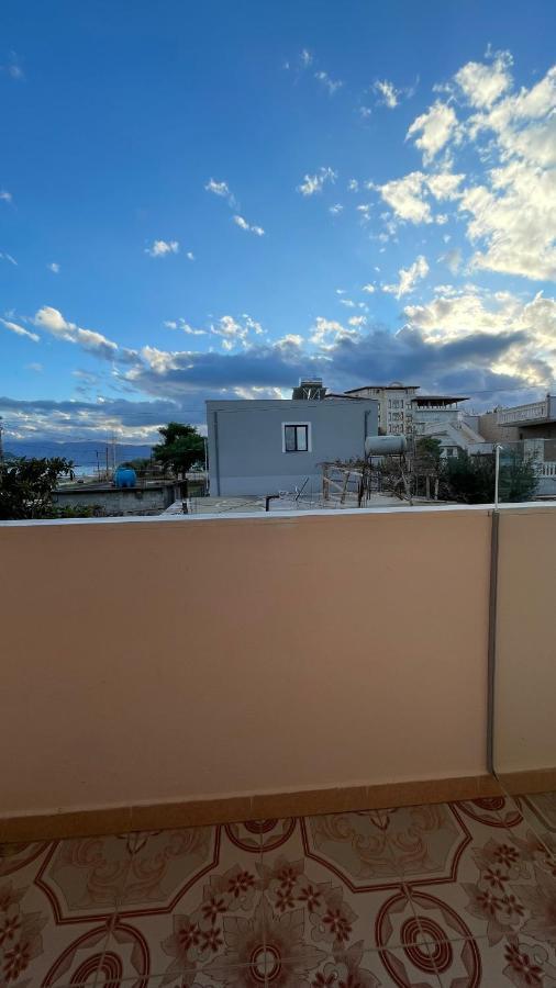 vila Osmenaj rent room Vlore Bagian luar foto